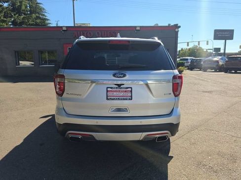 Used 2016 Ford Explorer Platinum AWD/4WD image 25
