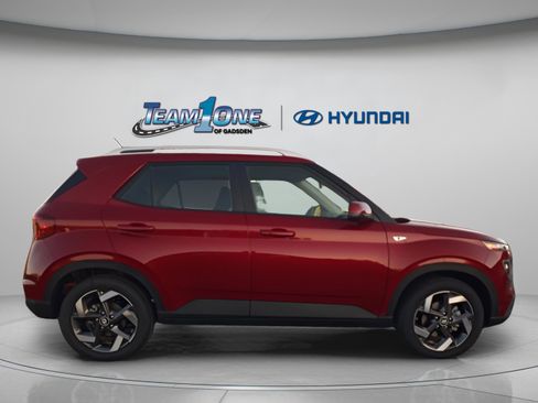 New 2026 Hyundai Venue SEL image 9
