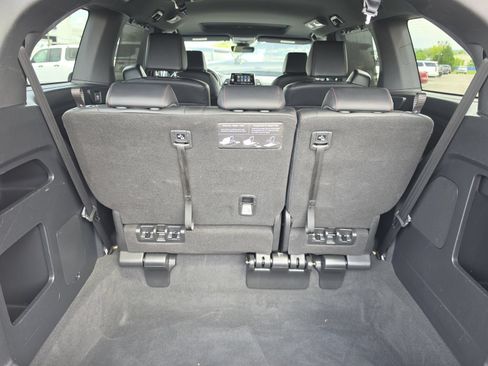 Used 2025 Honda Odyssey Sport-L image 16