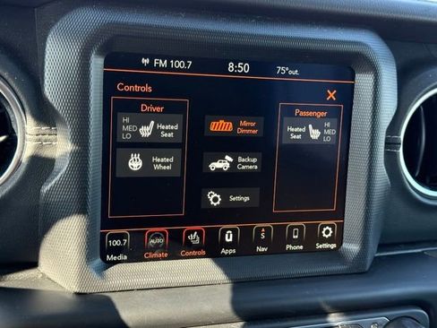 Used 2021 Jeep Wrangler Unlimited Sahara w/ Cold Weather Group AWD/4WD image 23