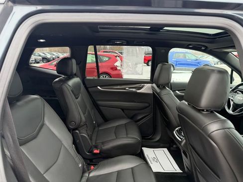 Certified 2020 Cadillac XT6 Sport image 46