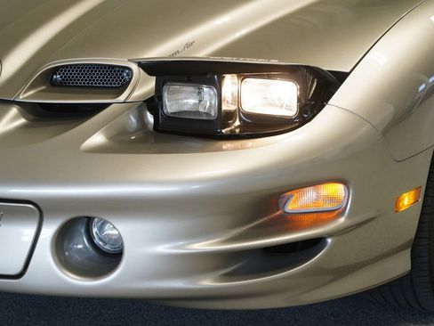 Used 2001 Pontiac Firebird Trans Am w/ SLP Firehawk Pkg RWD image 10