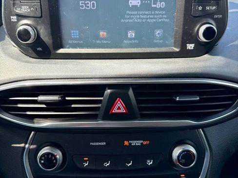 Used 2019 Hyundai Santa Fe SE w/ Cargo Package FWD image 7