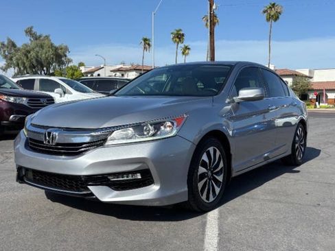 Used 2017 Honda Accord EX-L image 7