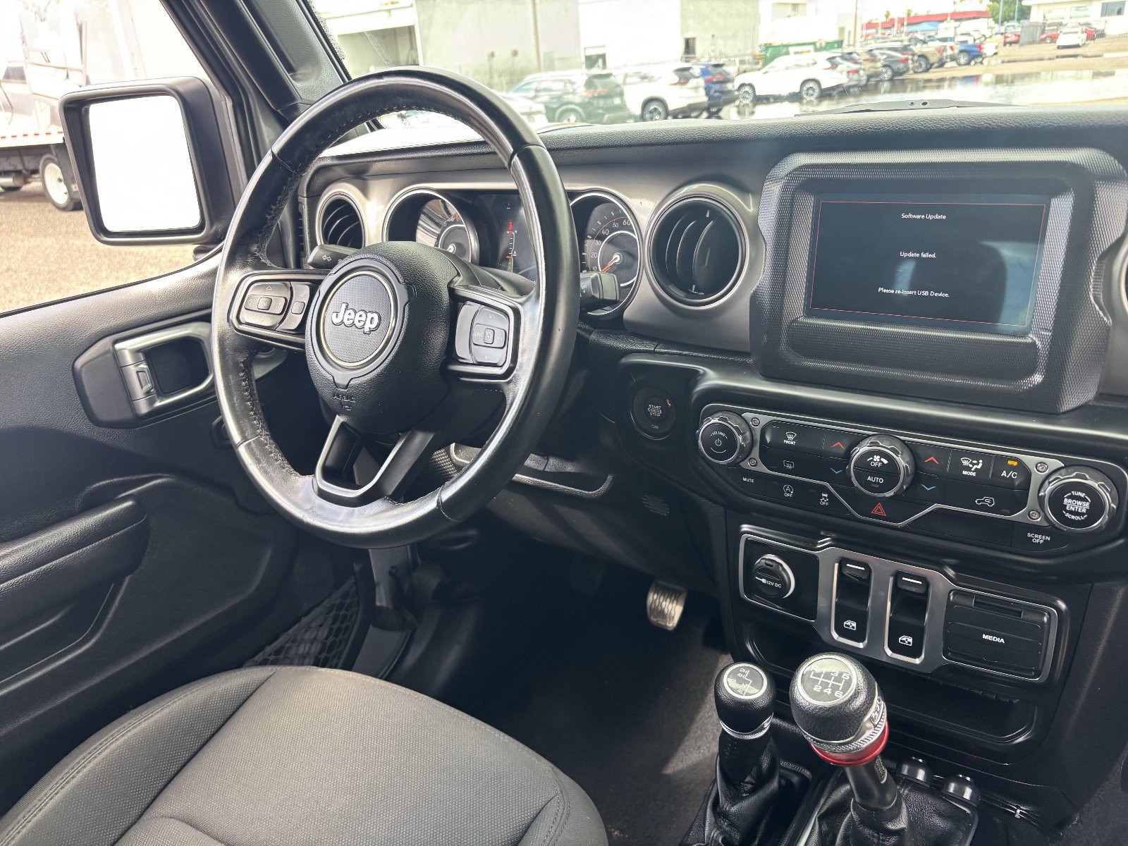 Used 2020 Jeep Wrangler Sport AWD/4WD image 15