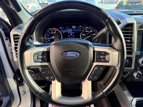 Used 2021 Ford F250 Platinum w/ FX4 Off-Road Package image 21