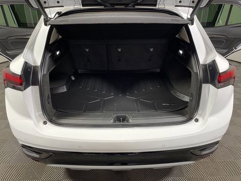 Used 2023 Buick Envision Essence w/ Sport Touring Package image 22