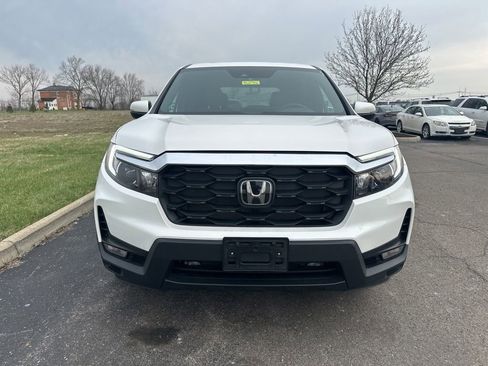 Used 2023 Honda Passport EX-L image 2