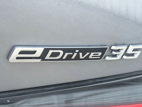 Used 2023 BMW i4 eDrive35 w/ Premium Package RWD image 27