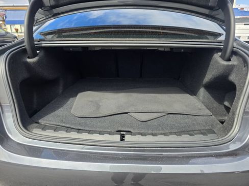 Used 2019 BMW 330i Sedan w/ Premium Package RWD image 15