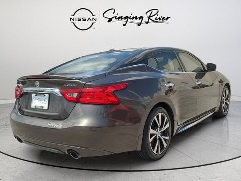 Used 2016 Nissan Maxima Platinum FWD image 7