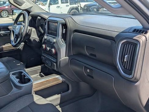 Used 2022 Chevrolet Silverado 1500 RST AWD/4WD image 16