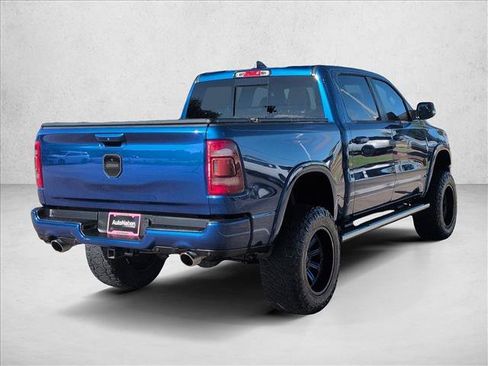 Used 2019 RAM 1500 Laramie w/ Sport Appearance Package AWD/4WD image 5