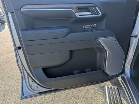 New 2026 Chevrolet Silverado 1500 High Country image 9