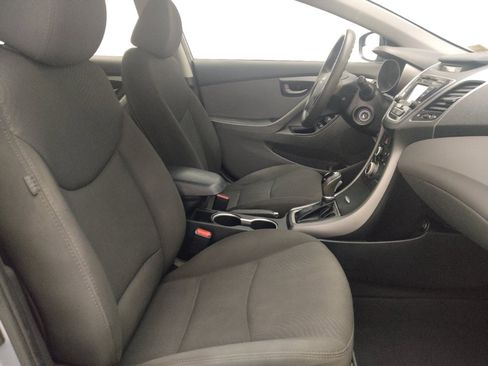Used 2016 Hyundai Elantra SE w/ Option Group 02 FWD image 21