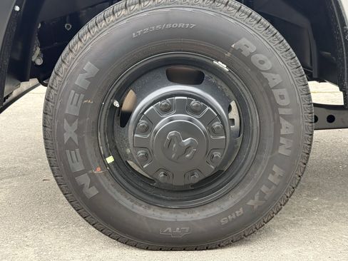 New 2026 RAM 3500 Tradesman image 9