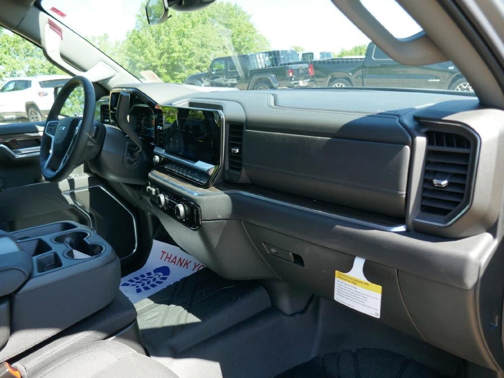 New 2026 Chevrolet Silverado 1500 RST w/ RST Select Package AWD/4WD image 14