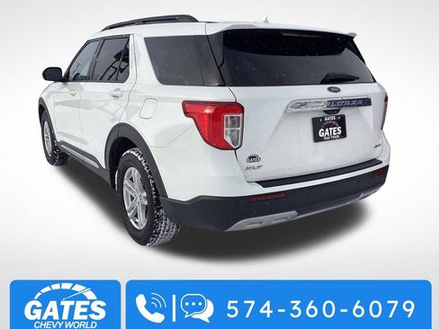 Used 2023 Ford Explorer XLT w/ Equipment Group 202A image 8
