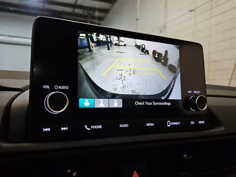 Used 2023 Honda CR-V Sport image 23