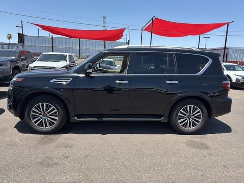 Used 2024 Nissan Armada SL w/ Captain's Chairs Package RWD image 5