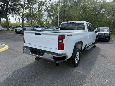 Used 2025 Chevrolet Silverado 2500 LT w/ Safety Package AWD/4WD image 7