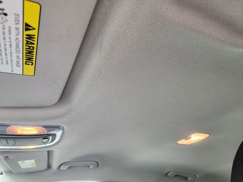 Used 2024 Hyundai Elantra SEL image 24