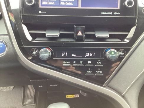 Used 2023 Toyota Camry SE w/ Audio Upgrade Package image 21