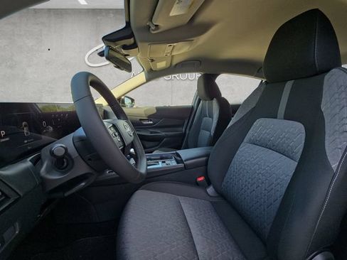 New 2026 Nissan Sentra SV FWD image 19