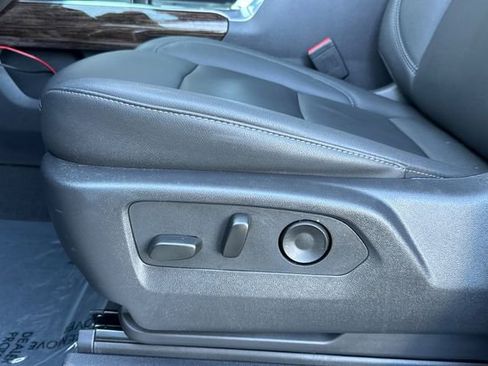 Used 2025 GMC Sierra 1500 Elevation w/ Elevation Premium Package image 13