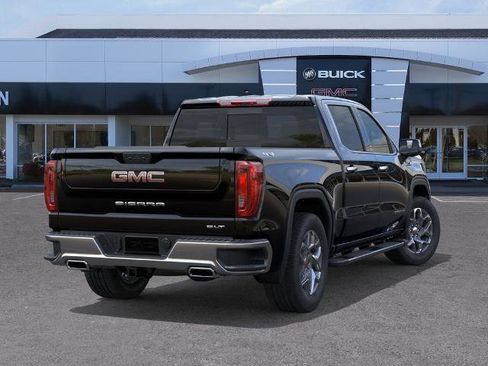 New 2026 GMC Sierra 1500 SLT image 4
