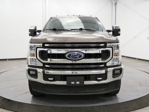 Used 2020 Ford F350 XLT w/ XLT Premium Package image 2
