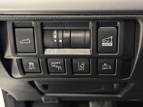 Used 2019 Subaru Outback 2.5i Limited w/ Popular Package #2 image 25