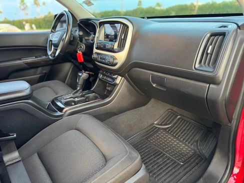 Used 2019 GMC Canyon SLE w/ Trailering Package image 38