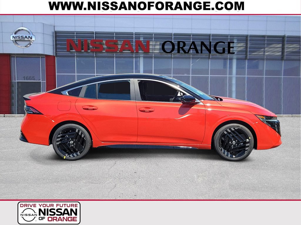 New 2027 Nissan Sentra SR FWD image 2