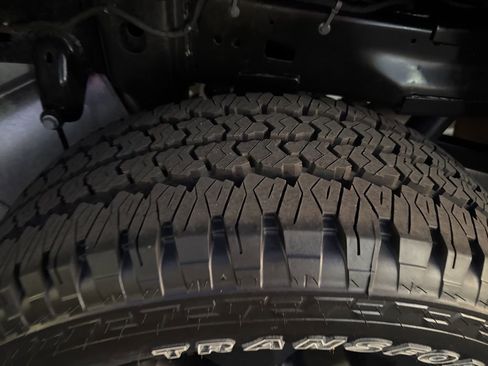 Certified 2024 RAM 2500 Big Horn w/ Night Edition image 11