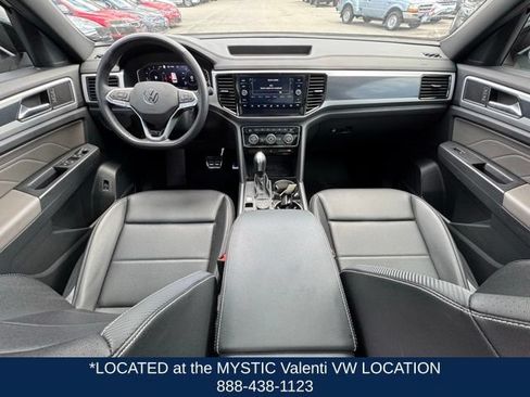 Certified 2023 Volkswagen Atlas Cross Sport SEL R-Line AWD/4WD image 14
