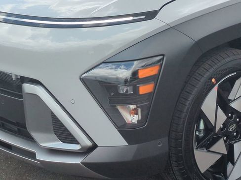 New 2026 Hyundai Kona Limited FWD image 10