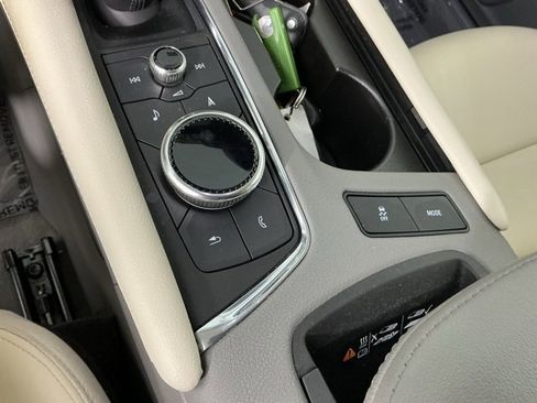 Used 2020 Cadillac XT5 Premium Luxury image 26