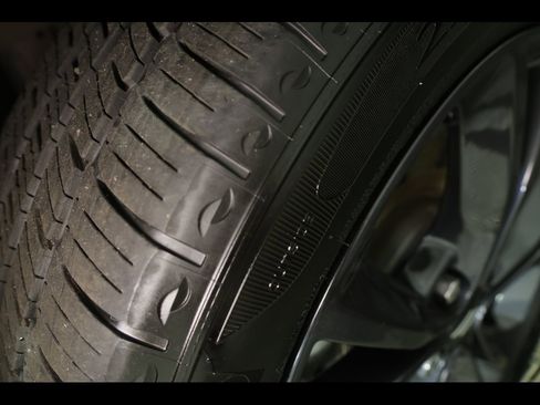 Used 2023 Dodge Charger SXT w/ Blacktop Package image 21