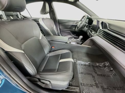 Certified 2025 Toyota Camry SE FWD image 28