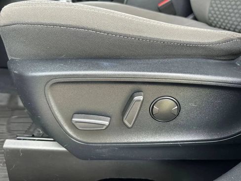 Used 2022 Ford Escape SE w/ Convenience Package AWD/4WD image 10