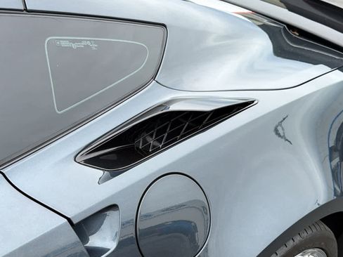 Used 2019 Chevrolet Corvette Z06 RWD image 11