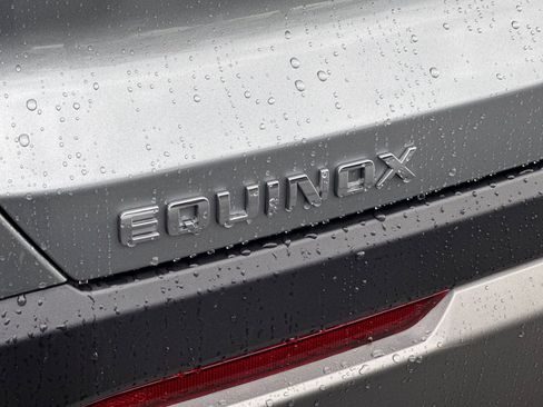 New 2026 Chevrolet Equinox LT image 26