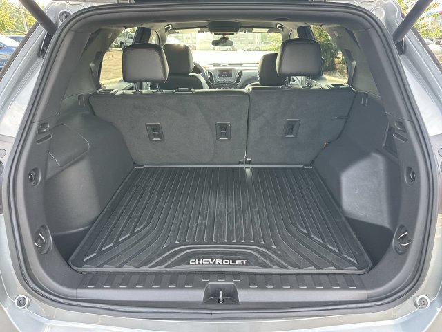 Certified 2023 Chevrolet Equinox RS FWD image 24