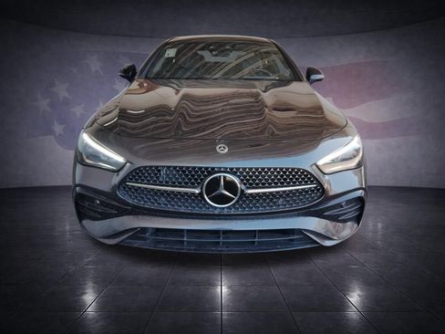 Used 2024 Mercedes-Benz CLE 450 4MATIC Coupe image 8