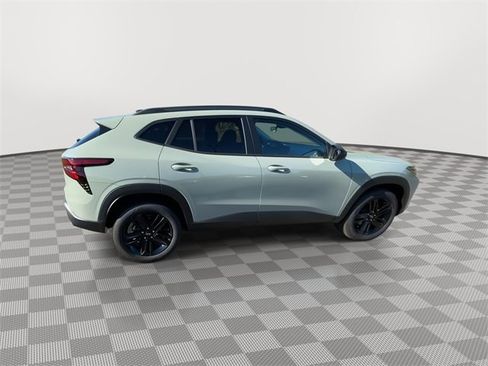 New 2026 Chevrolet Trax ACTIV w/ Driver Confidence Package image 9