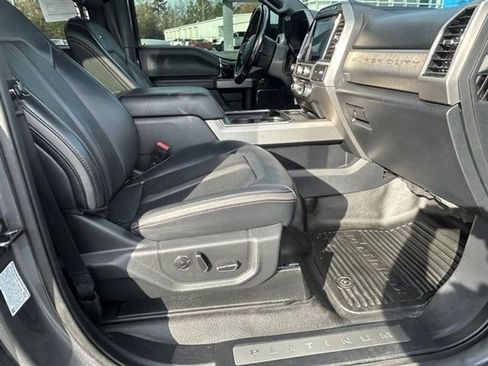 Used 2022 Ford F250 Platinum w/ Tremor Off-Road Package image 26