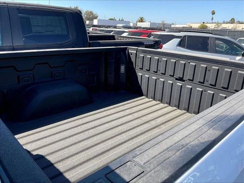 New 2026 Chevrolet Silverado 1500 LT Trail Boss w/ LT Trail Boss Premium Package AWD/4WD image 16