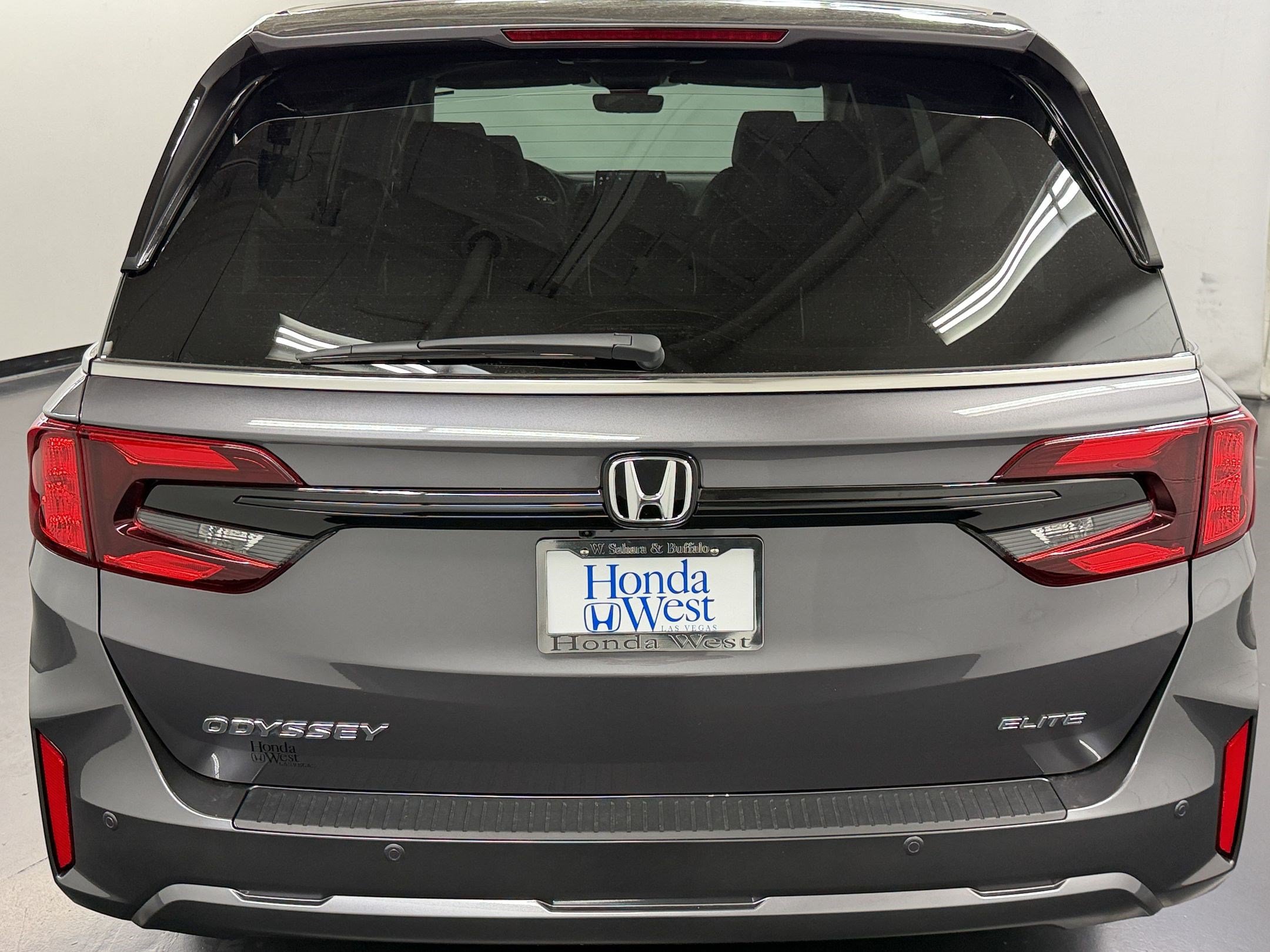 New 2027 Honda Odyssey Elite image 10