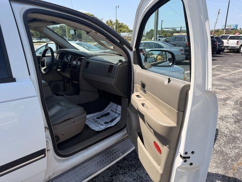 Used 2007 Dodge Durango SLT RWD image 13